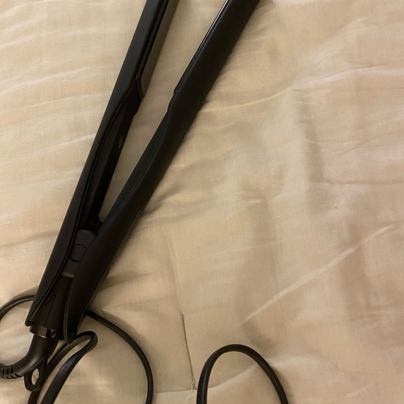 Kirsten ess styling iron - Picture 4 of 4